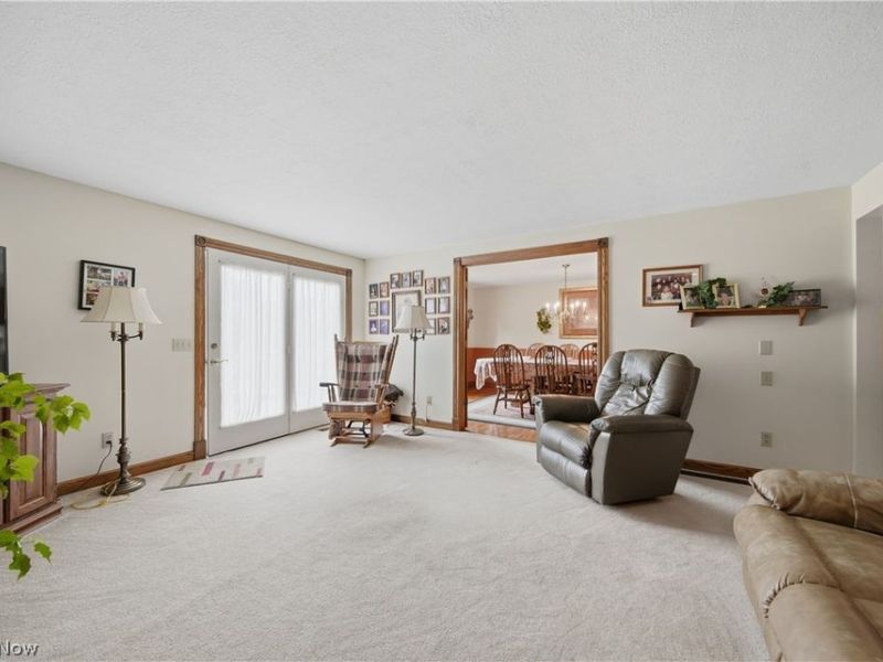 6118 Wiclif Street NE, Canton, OH 44721 Photo 21