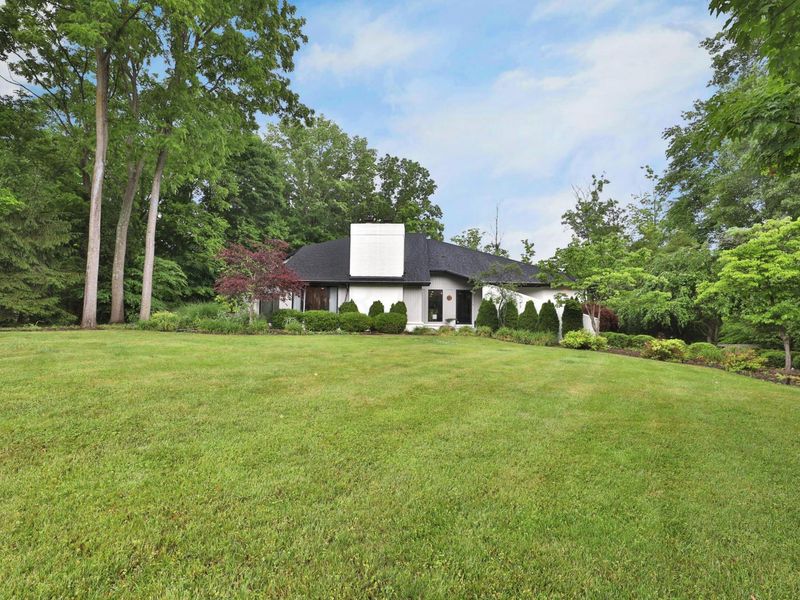 668 Eagle Ridge , Powell, OH 43065 Photo 2
