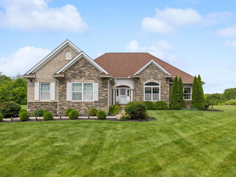 53 Clubhouse Drive, South Charleston, OH 45368 Photo 1