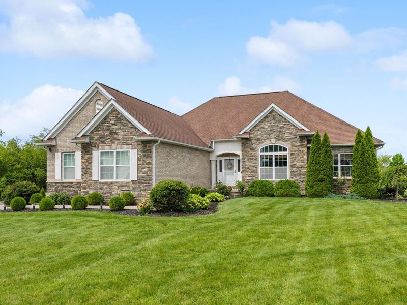 53 Clubhouse Drive, South Charleston, OH 45368 Photo 2