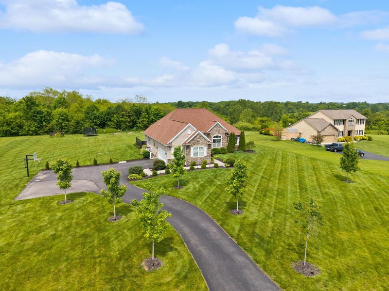 53 Clubhouse Drive, South Charleston, OH 45368 Photo 3
