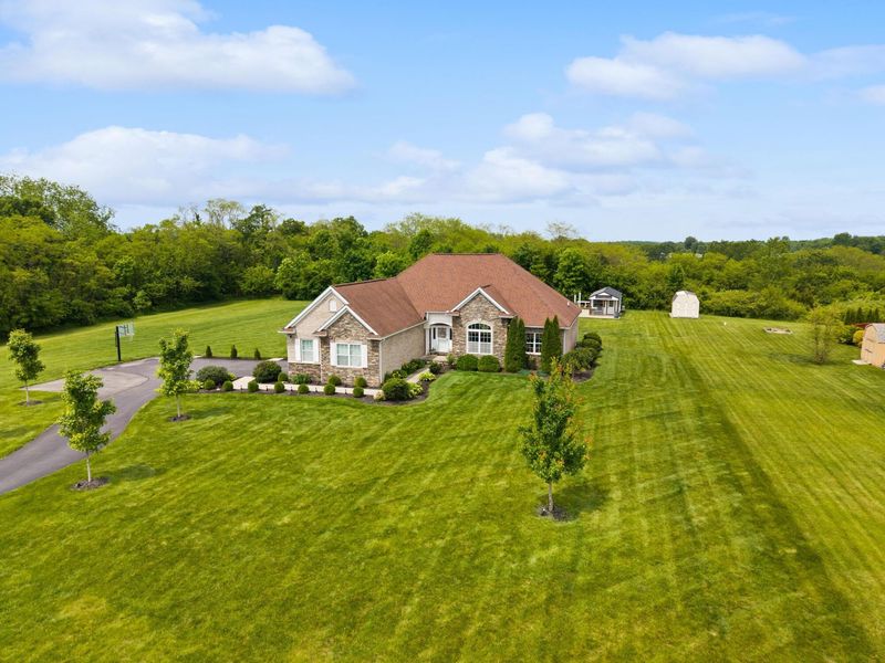 53 Clubhouse Drive, South Charleston, OH 45368 Photo 4