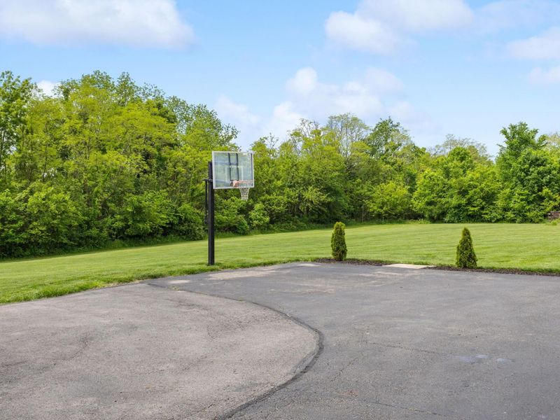 53 Clubhouse Drive, South Charleston, OH 45368 Photo 60