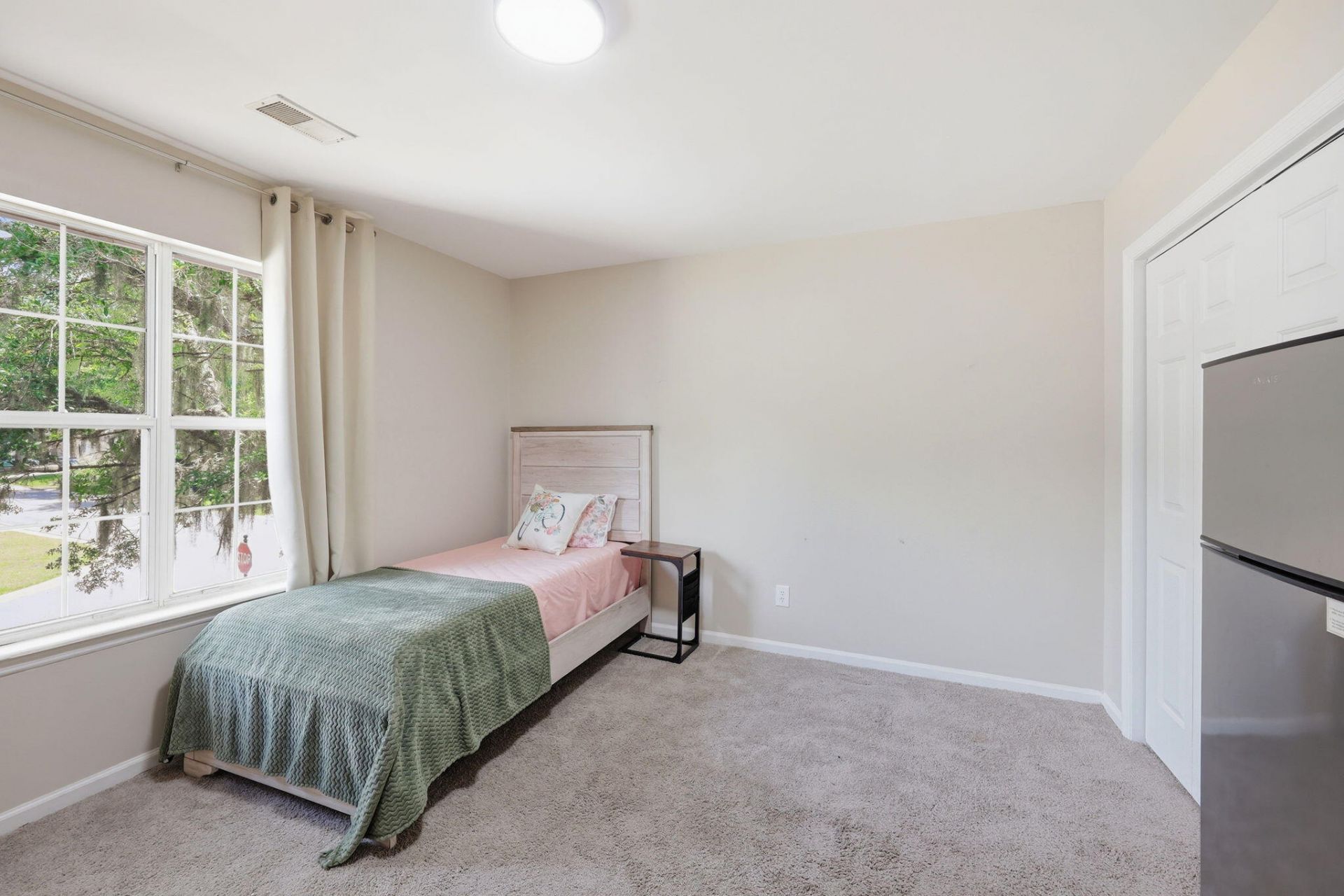 8528 Falling Leaf Lane Photo 27