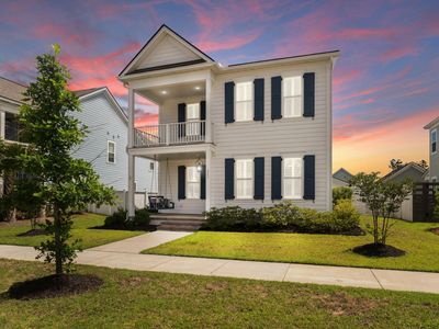 645 Blueway Avenue, Summerville, SC 29486