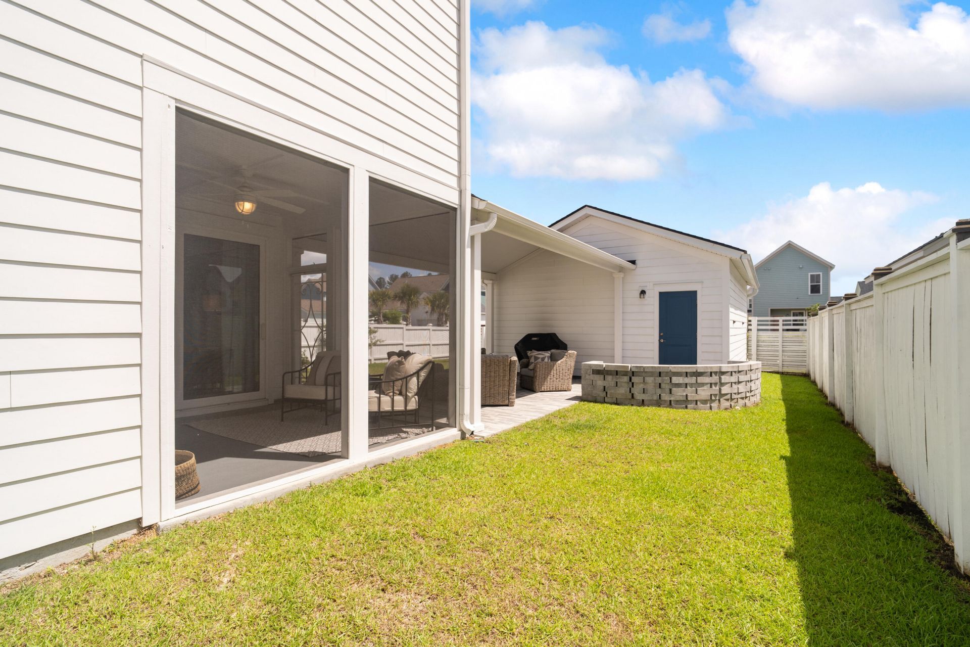 645 Blueway Avenue Photo 47