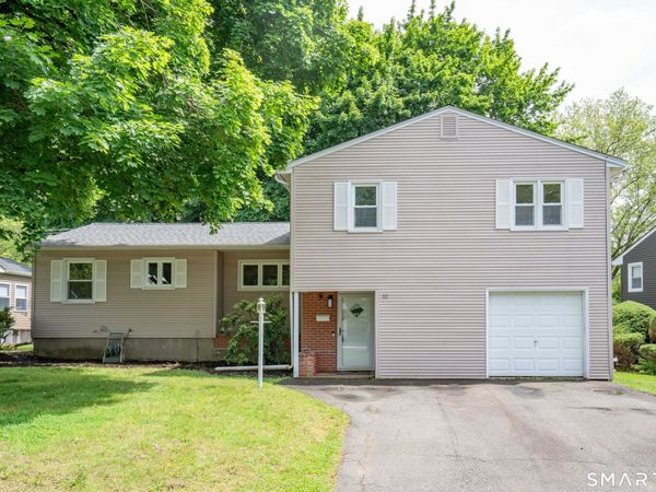 111 Lyman, West Hartford, CT 06117
