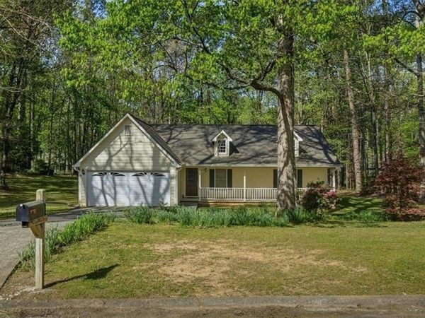 9173 Snipe Lane , Jonesboro, GA 30236