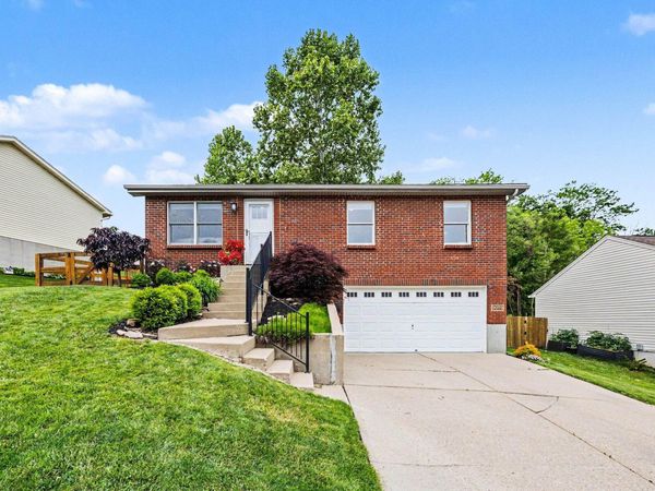 2075 Gribble Drive, Covington, KY 41017