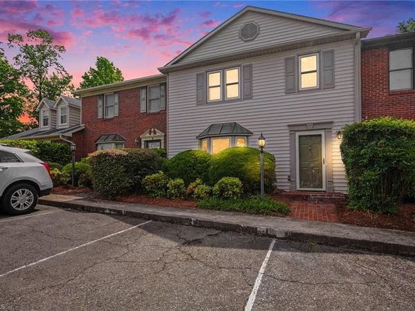 903 Park Place Drive, Unit C, Kernersville, NC 27284