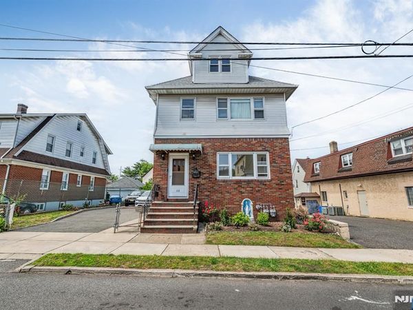 113 Wood Street, GARFIELD, NJ 07026