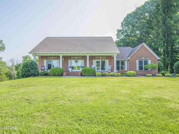 630 Kenny Brook Lane, Greenback, TN 37742