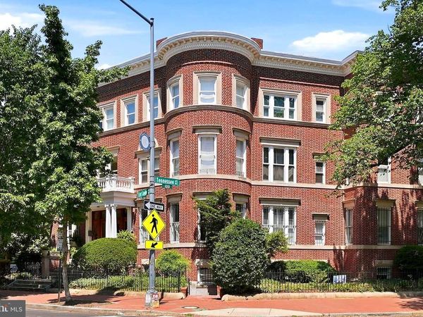 1200 EAST CAPITOL STREET NE , Unit 1, WASHINGTON, DC 20002