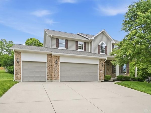 1278 Pewter Court, Sugarcreek Township, OH 45305