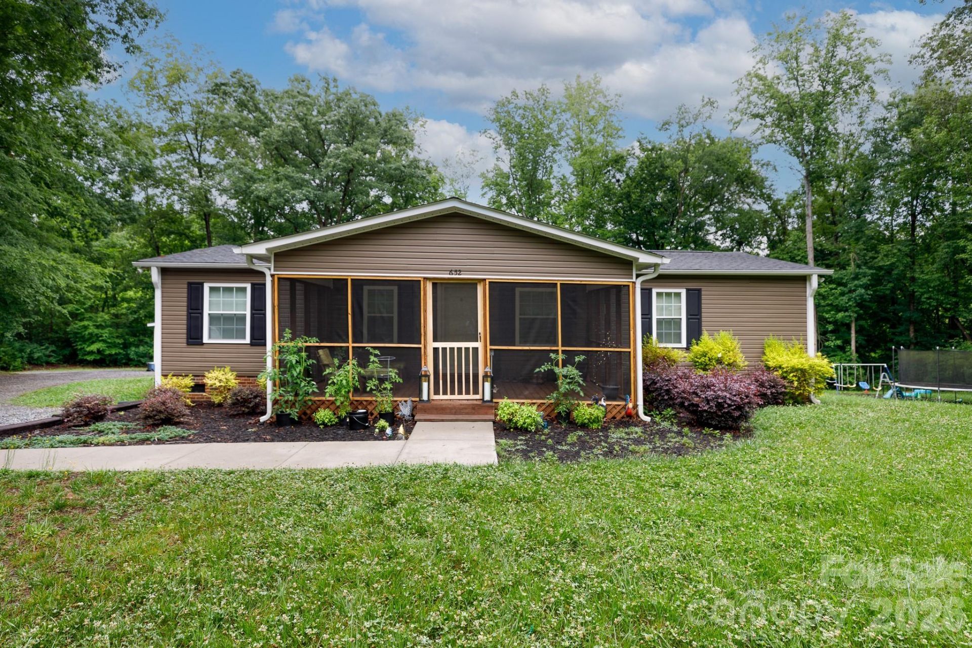 652 Sutton Spring Road, York, SC 29745 Main Photo