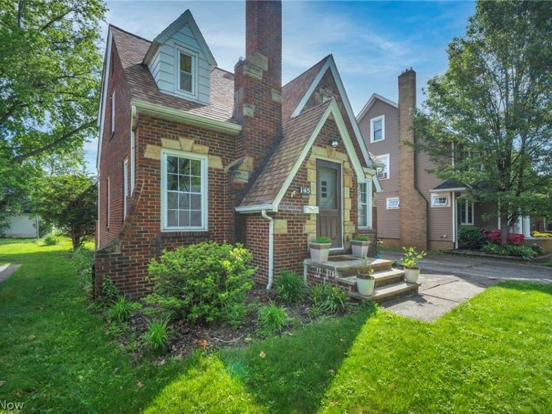 145 E 211th Street, Euclid, OH 44123 Photo 2