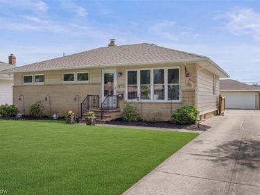 4599 Memphis Villas S, Brooklyn, OH 44144