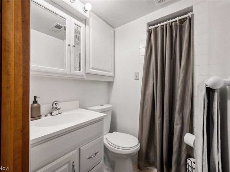 4599 Memphis Villas S, Brooklyn, OH 44144 Photo 23