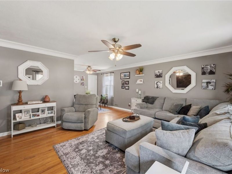 4599 Memphis Villas S, Brooklyn, OH 44144 Photo 3