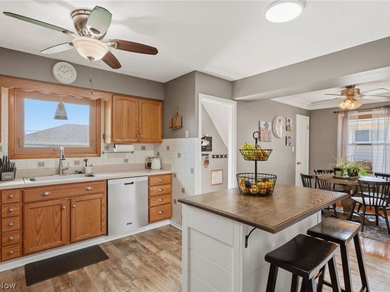 4599 Memphis Villas S, Brooklyn, OH 44144 Photo 7