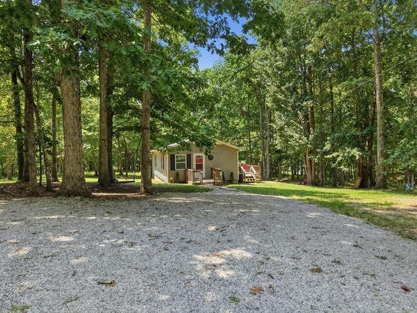 1211 Camp Belle Air Rd, Sparta, TN 38583
