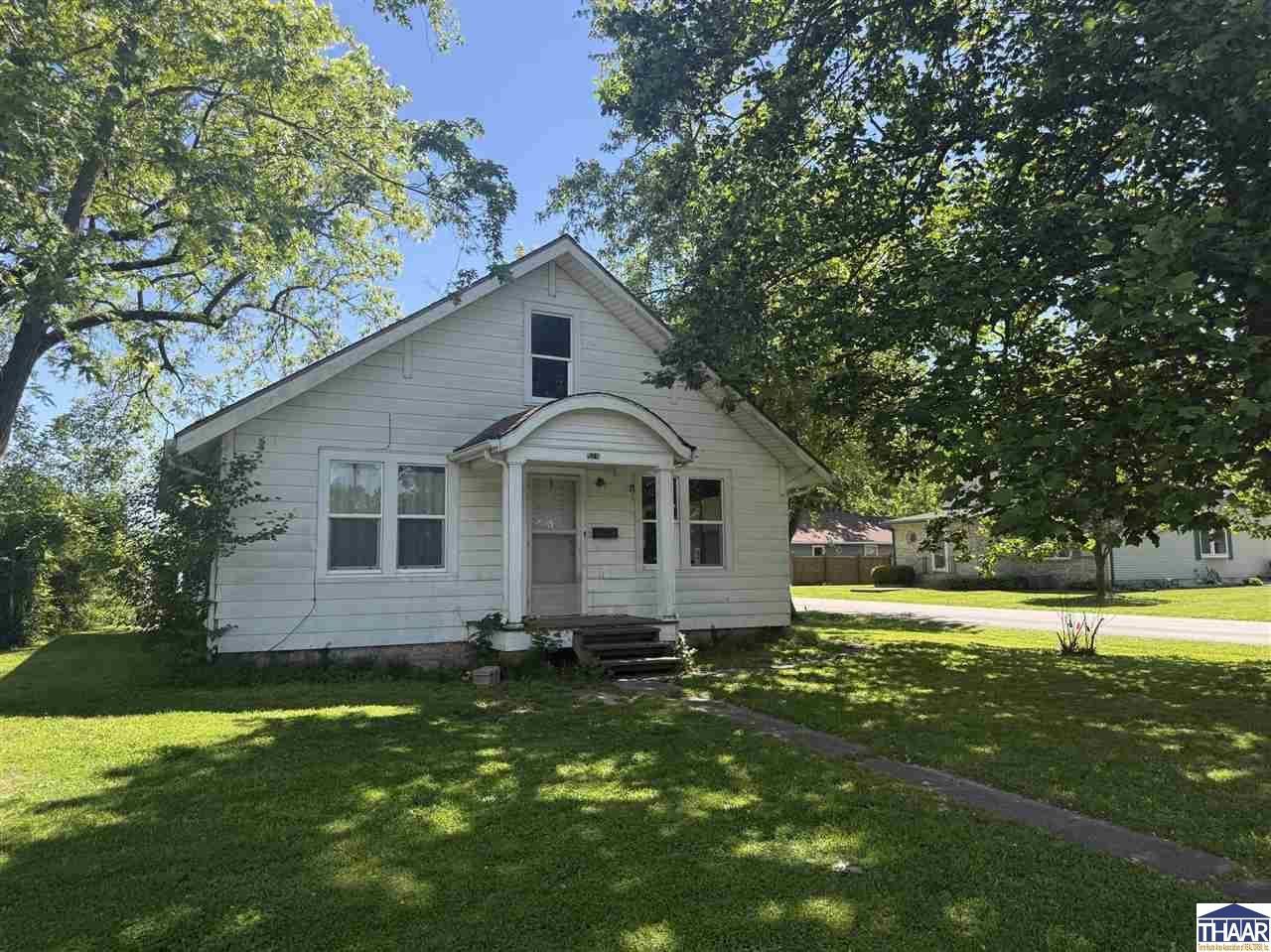 529 W Beech St, Sullivan, IN 47882 Main Photo