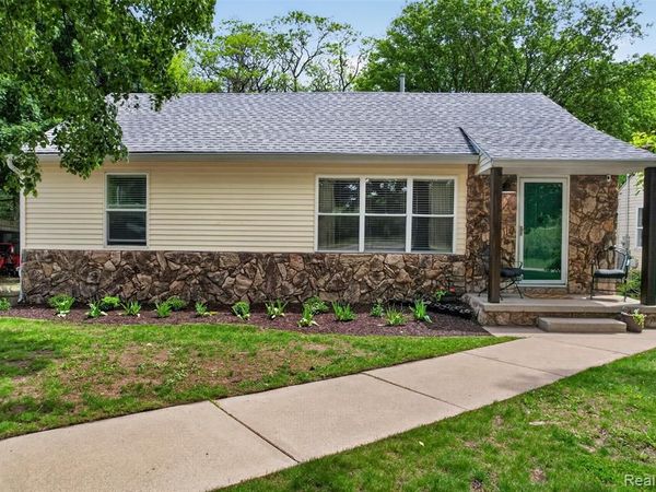 5045 Culver Road , Brighton Twp, MI 48114