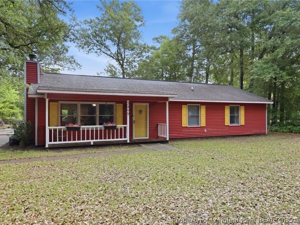 5499 Landview Place, Hope Mills, NC 28348