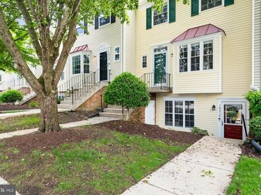 16312 TACONIC CIRCLE , DUMFRIES, VA 22025