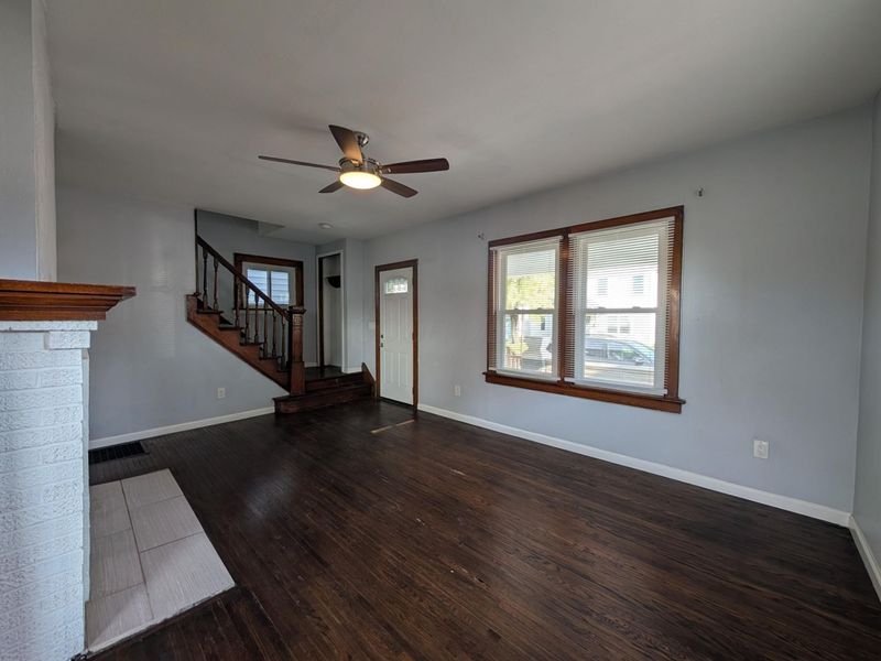 884 Bellows Avenue , Columbus, OH 43223 Photo 4