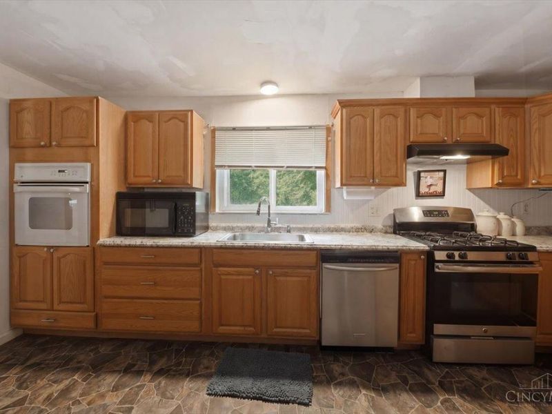 10574 West Fork Road, Georgetown, OH 45121 Photo 10