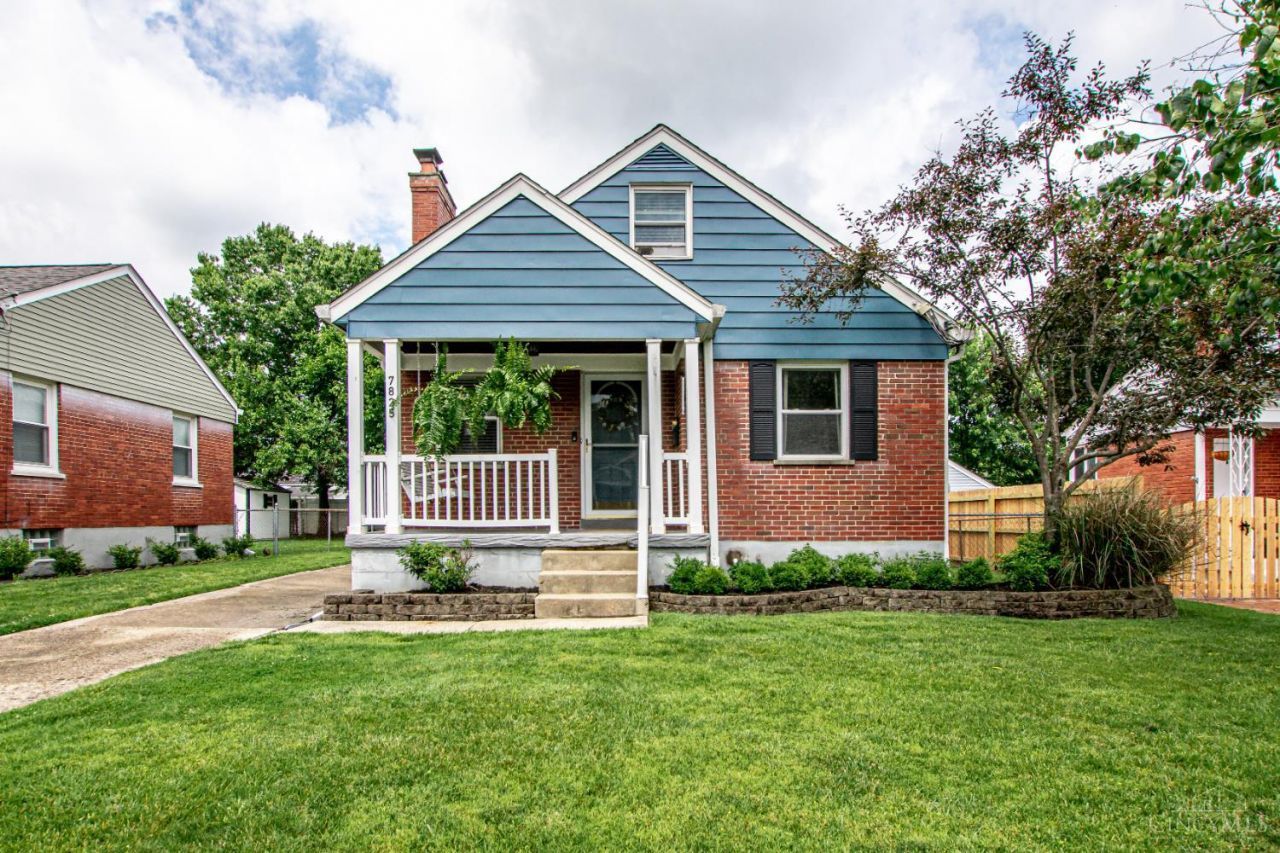 7825 Dearborn Avenue, Deer Park, OH 45236 Main Photo