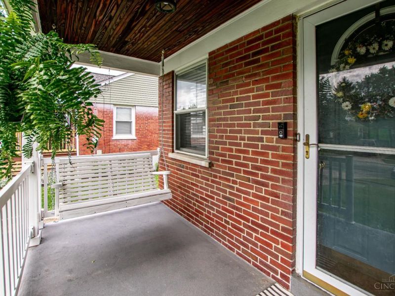 7825 Dearborn Avenue, Deer Park, OH 45236 Photo 6