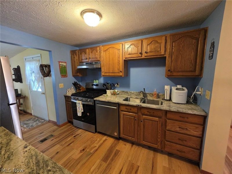 300 Montview Drive, Medina, OH 44256 Photo 11