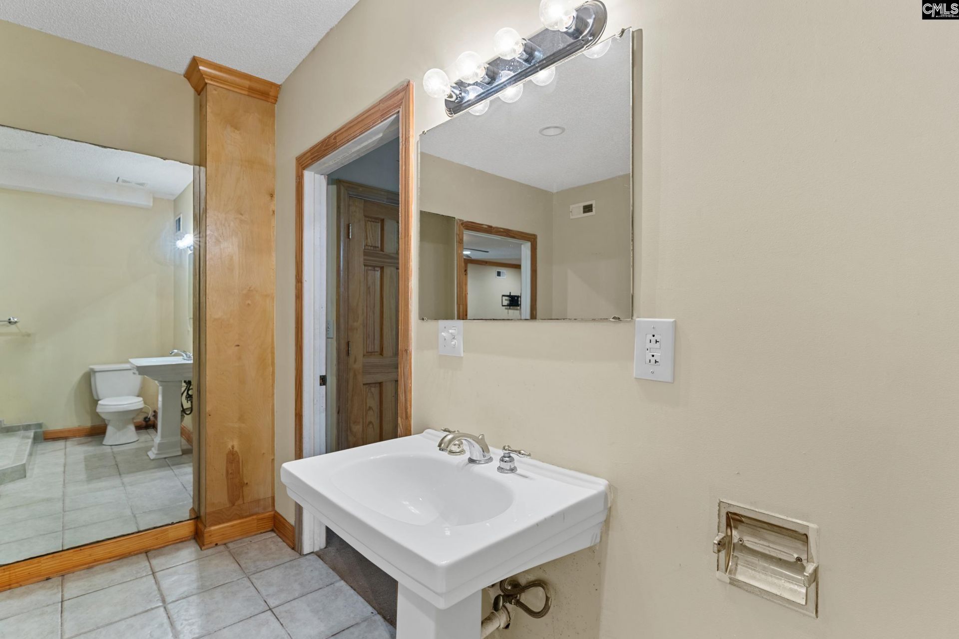 1843 Kolb Raod Road  Photo 46