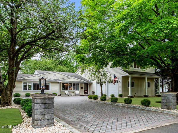 100 Westend Avenue, Shrewsbury Boro, NJ 07702