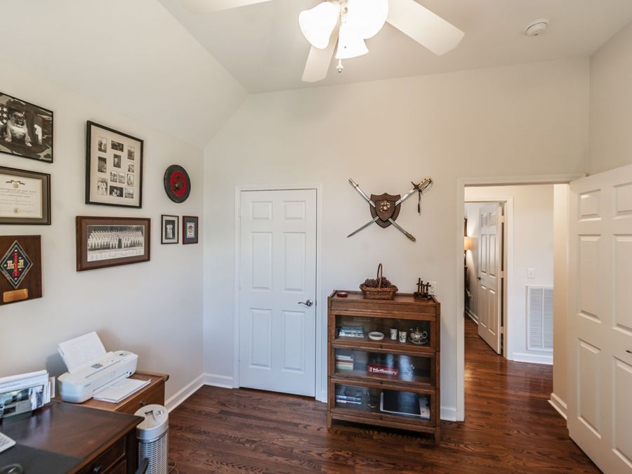 Property Image 38