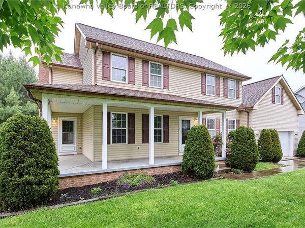 21 Christopher Drive, Hurricane, WV 25526