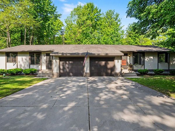 18341-43 148th Avenue, Spring Lake, MI 49456