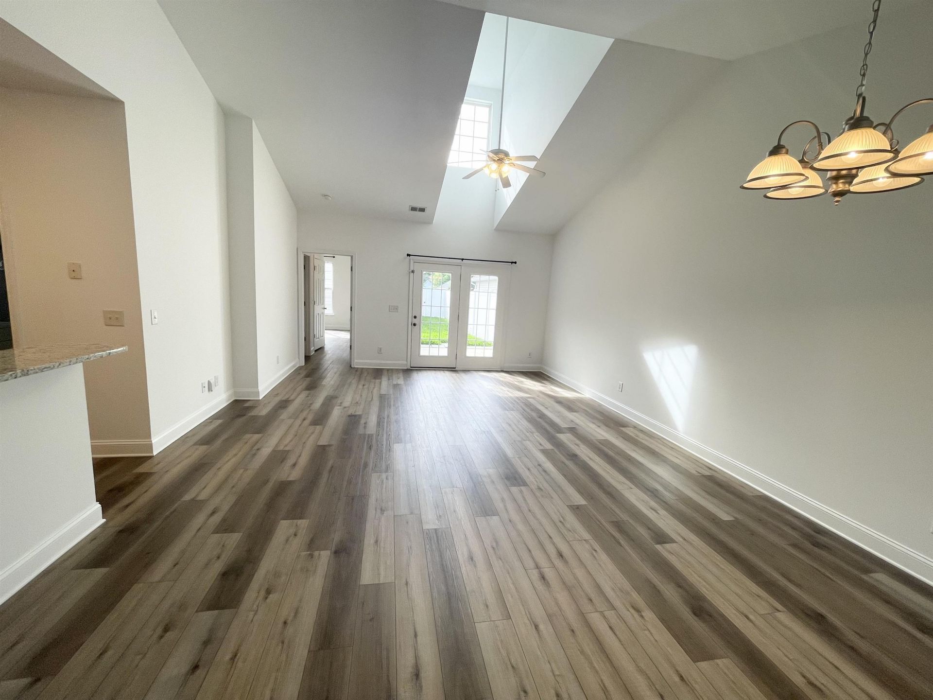 939 Wrigley Dr.  Photo 14