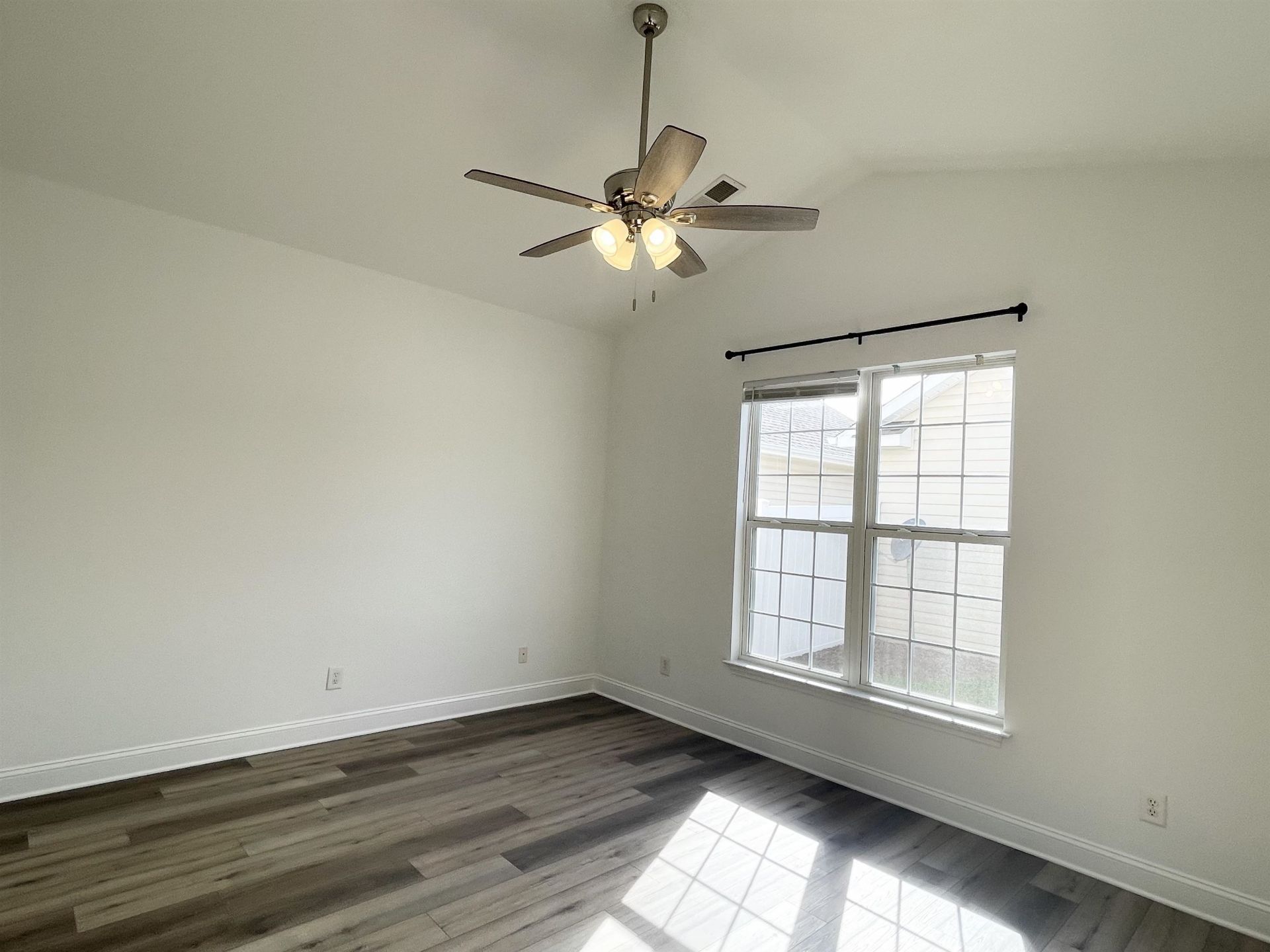 939 Wrigley Dr.  Photo 20