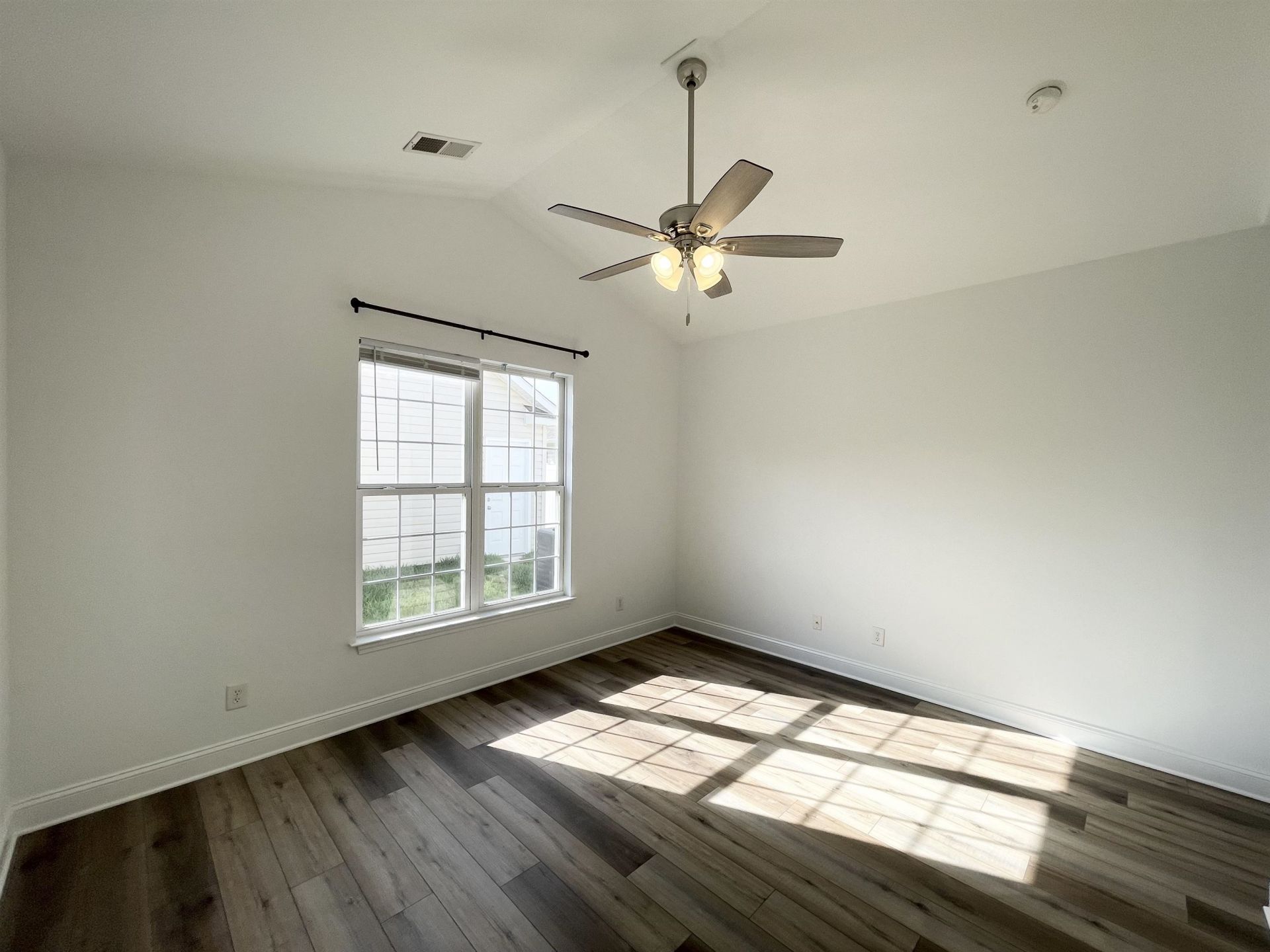 939 Wrigley Dr.  Photo 21