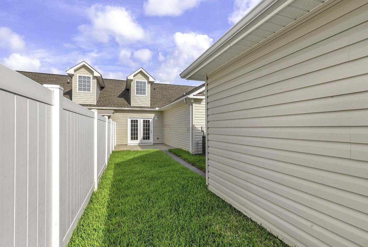 939 Wrigley Dr. Photo 35