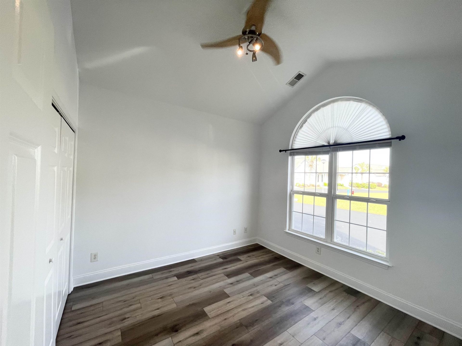 939 Wrigley Dr.  Photo 8