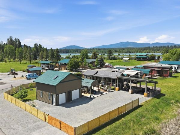 100 Guinevere Dr, Usk, WA 99180
