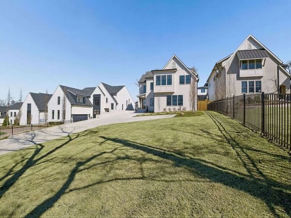 3420A Golf Club Ln , Nashville, TN 37215