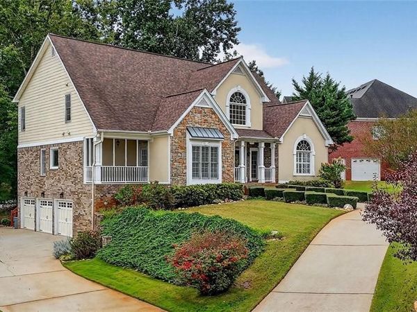 5631 Shamrock Lane , Douglasville, GA 30135