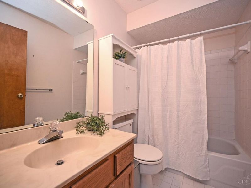 5366 Hickory Trail Lane, Cincinnati, OH 45242 Photo 36