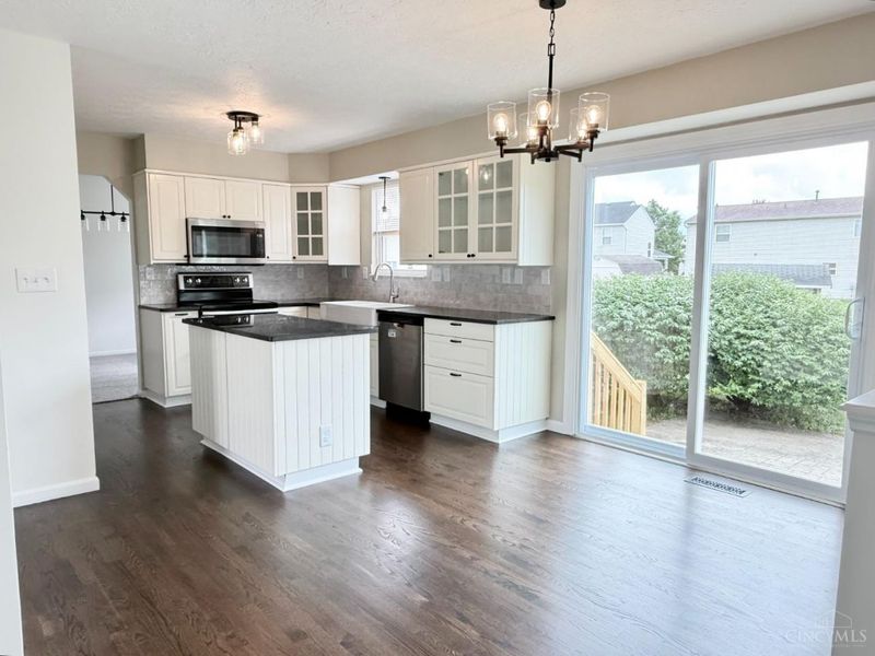 919 Greenwood Court, Trenton, OH 45067 Photo 6