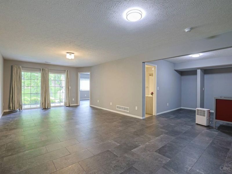 3832 Enterprise Circle, Cincinnati, OH 45252 Photo 21